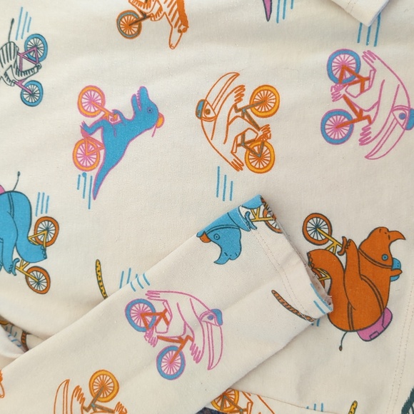 Animal Themed Longsleeve 🚲 - Picture 2 of 8